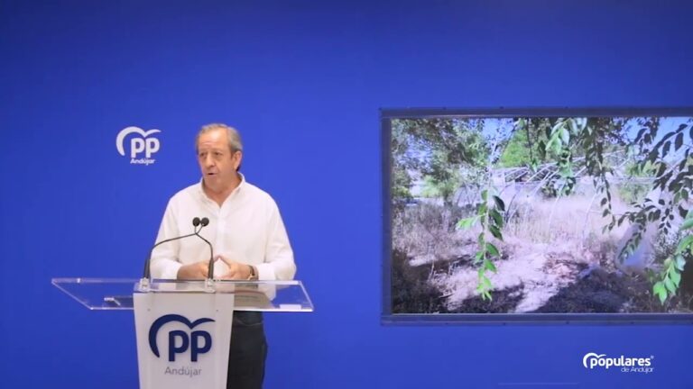 Plazas P&uacute;blicas en And&uacute;jar: Descubre las Mejores Opciones